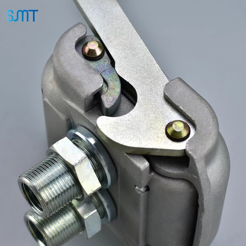 8285563000 8285563000